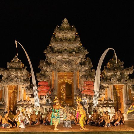 Ayodya Resort Bali Nusa Dua  Exterior foto The Ramayana Ballet at Prambanan temple