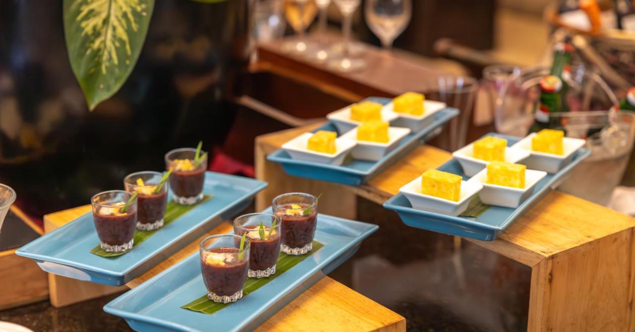 Ayodya Resort Bali Nusa Dua  Exterior foto Thai desserts
