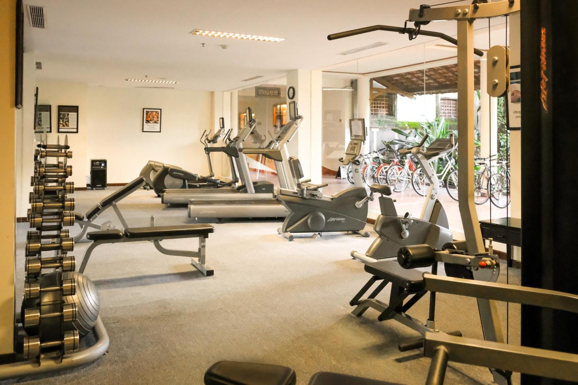Ayodya Resort Bali Nusa Dua  Exterior foto A gym at a hotel