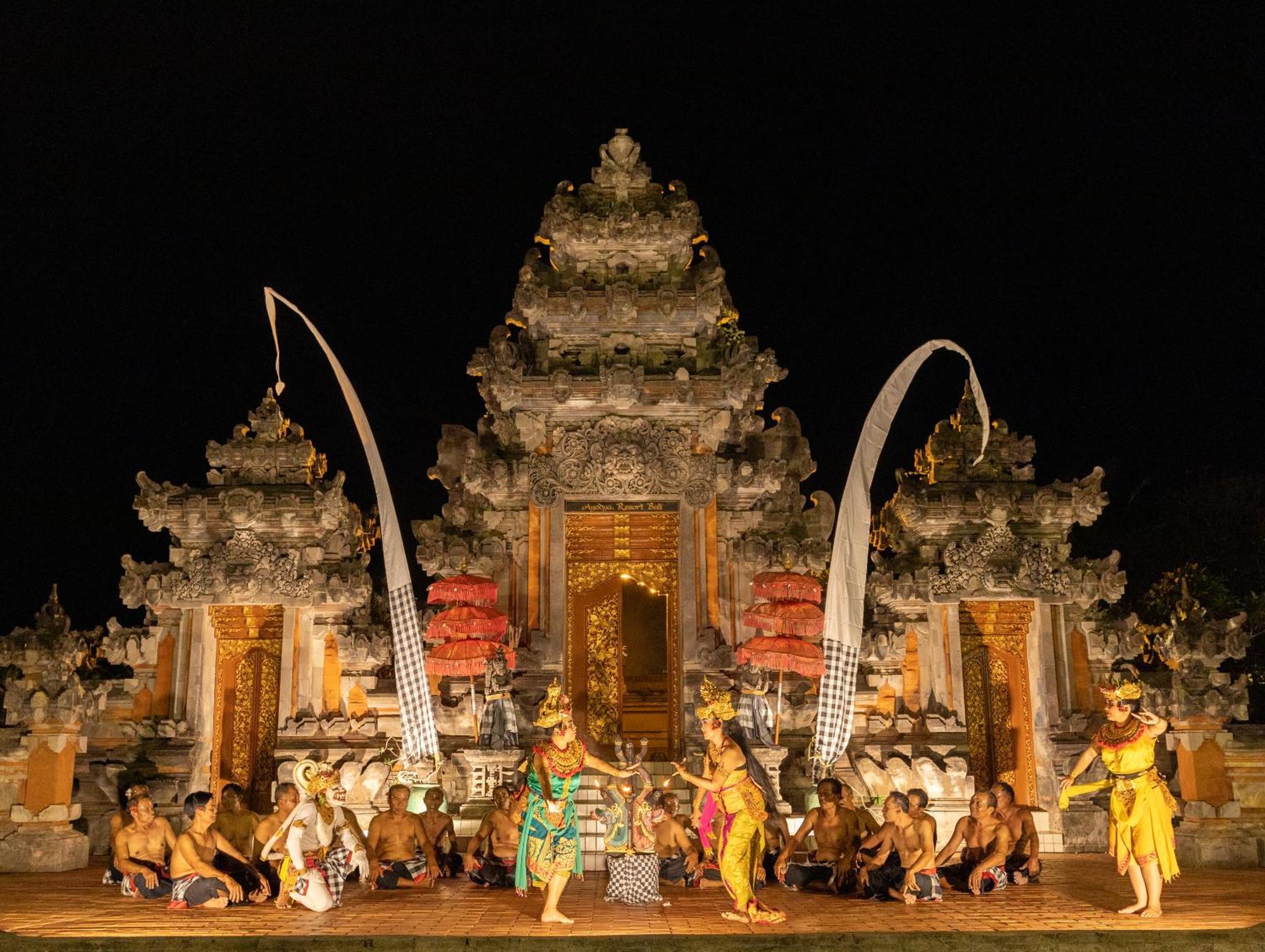 Ayodya Resort Bali Nusa Dua  Exterior foto The Ramayana Ballet at Prambanan temple
